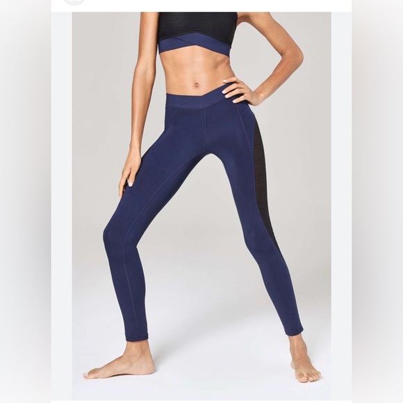 IVY PARK Pants - Ivy Park Yoga Athleisure Mesh Leggings Blue & Black Size XS